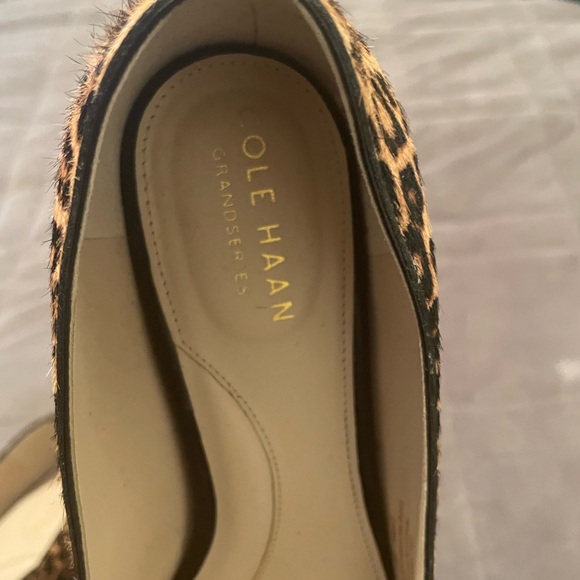 Stylish cheetah print shoes from Cole Haan size 5.5 B - Picture 7 of 7